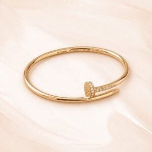 cartier-thin-nail-bangle-18k-gold-diamond