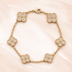 van-cleef-arpels-sweet-alhambra-6-motif-diamond-bracelet-full-yellow-gold